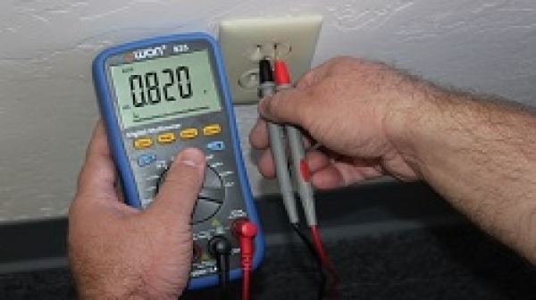 Cách kiểm tra ổ cắm điện bằng đồng hồ VOM dễ thực hiện